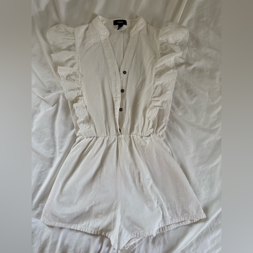 AQUA White Eyelet Lace Ruffle Romper - Size XS - 100% Cotton